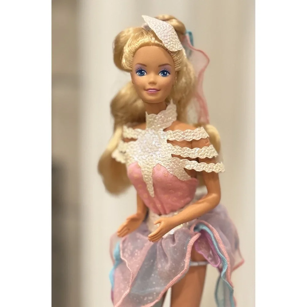 Ice‎ Capades 50th Anniversary Barbie Doll 1989 Mattel Vintage Skates Outfit